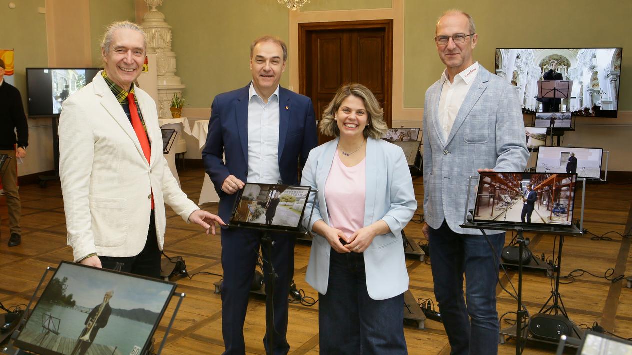 KLANGfestival-Intendant Gerhard Krammer, Landesrat Leonhard Schneemann, KBB Geschäftsführerin Claudia Priber und Werner Glösl